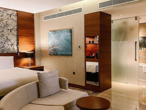 Junior King Suite Near Department of Education AUH 18 Luxury Bookings