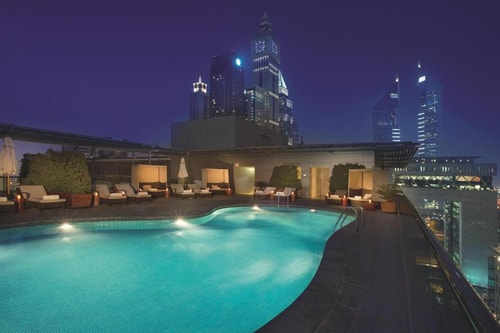 Deluxe Room Near Financial Center Metro 24 Luxury Bookings