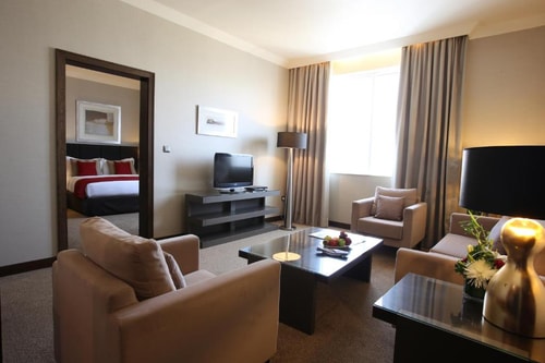 Premium King Suite near K M hypermarket 19 Luxury Bookings