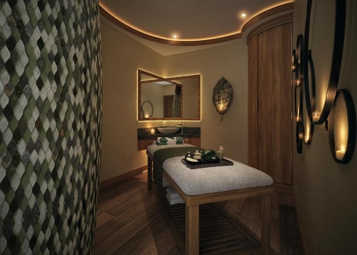 Deluxe Room Near Safeer Tower By Luxury Bookings 13 Luxury Bookings