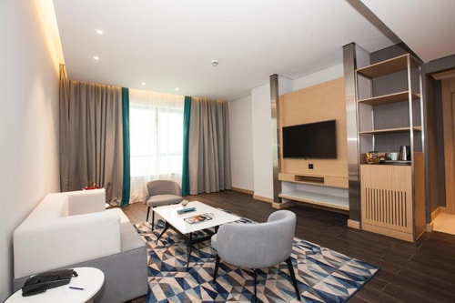 Executive Suite Near Sport Links Gym Equipment 2 Luxury Bookings