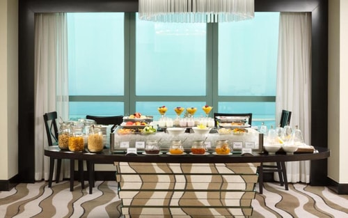 Imperial King Room Near Sheraton Resort Abu Dhabi 11 Luxury Bookings