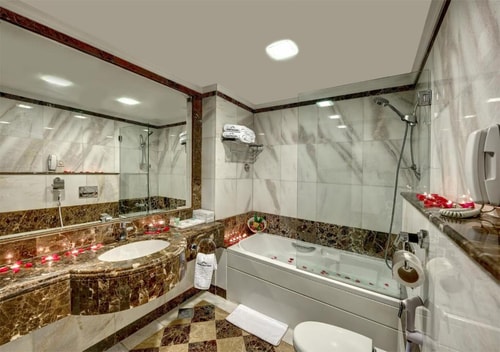 Family Suite Near Al Mamzar Park Sharjah 8 Luxury Bookings