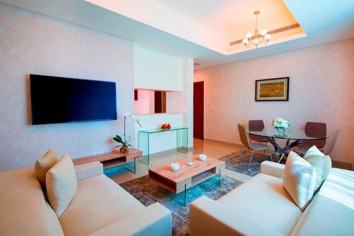 Standard One Bedroom Apartment Near Fmart Marina 7 Luxury Bookings