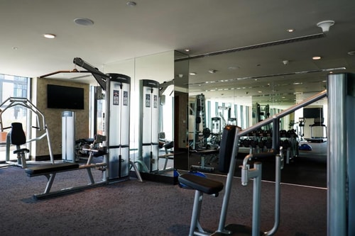 King Studio Suite Near Al Maktoum Airport 15 Luxury Bookings