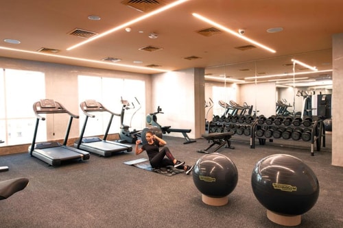 Deluxe King Room Near Escan Tower Dubai Marina 24 Luxury Bookings