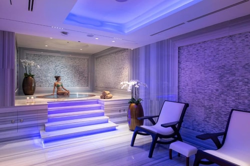 Deluxe King Suite Near Escan Tower Dubai Marina 21 Luxury Bookings