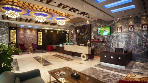 Deluxe Room Near Mashreq Metro Station 7 Luxury Bookings