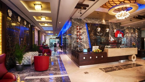 Deluxe Room Near Mashreq Metro Station 8 Luxury Bookings