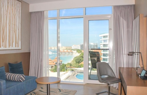 Luxury Deluxe Room In Palm By Luxury Bookings 20 Luxury Bookings