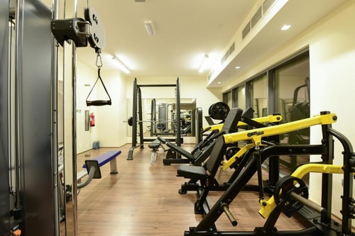 Standard Studio Near In Field Super Market 10 Luxury Bookings