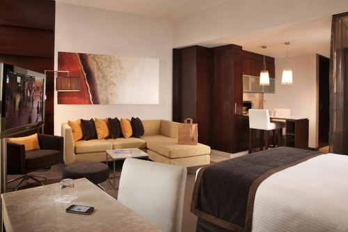 1 Bedroom Suite near Sharjah International Airport 12 Luxury Bookings