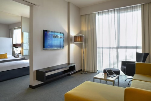 Standard Room Near Sharjah International Airport 8 Luxury Bookings