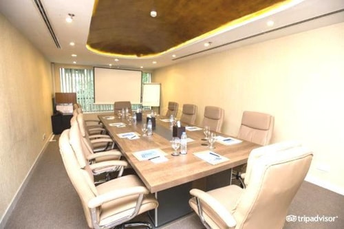 Furnished King or Twin Room Near Maya Supermarket 14 Luxury Bookings