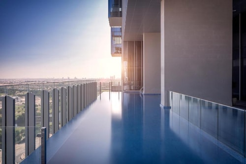 One Bedroom Luxury Suite near interchange number 5 15 Luxury Bookings
