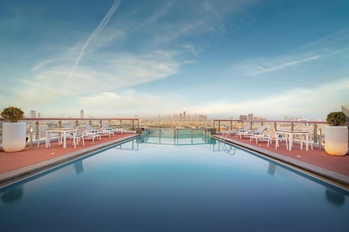 Family Suite Near falcon Tower Deira 25 Luxury Bookings