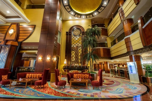 Superior Room Near by Al Raha Mall 12 Luxury Bookings