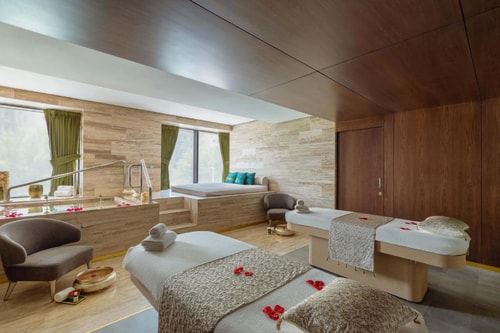 Luxury Resort King Room In Palm Jumeirah 36 Luxury Bookings