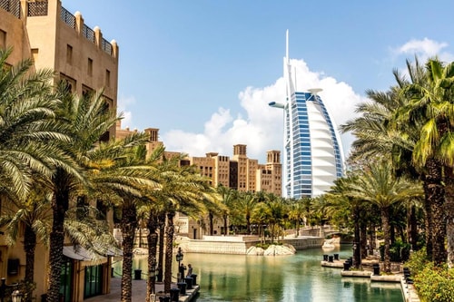 Standard Room Near Dubai Knowledge Park 8 Luxury Bookings