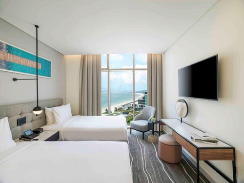 One Bedroom Suite With Balcony in Palm Jumeirah 5 Luxury Bookings