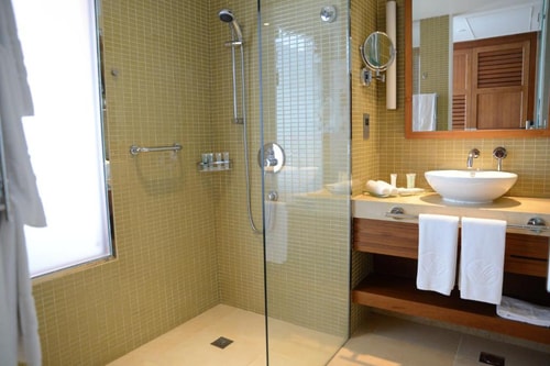 Classic Room Near Civic Square Park on Yas Island 13 Luxury Bookings
