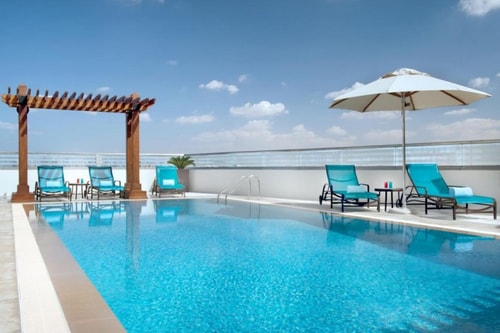 One Bedroom Suite Near Al Bakhit Center 11 Luxury Bookings