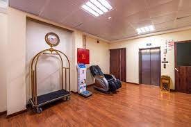Studio Apartment Near by Fazran Cafe 9 Luxury Bookings