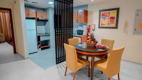 1 Bedroom Apartment Near Al Rais Tower 2 Ab 8 Luxury Bookings