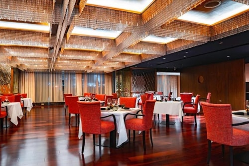 Superior Room Near Dubai Customs 24 Luxury Bookings