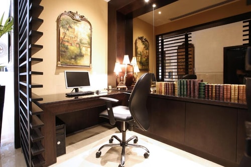 Deluxe 1 Bedroom Suite Near Abu Dhabi Public Beach 13 Luxury Bookings