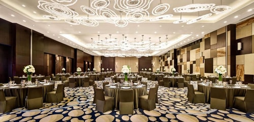 King Room Near The Founder's Memorial 19 Luxury Bookings
