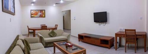 One Bedroom Suite Near Manhattan Avenue 12 Luxury Bookings