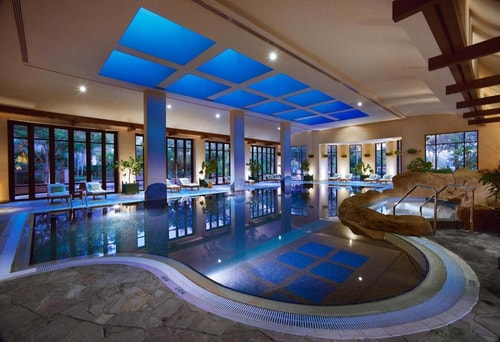 Four Bedroom Apartment Near fashion Club 15 Luxury Bookings