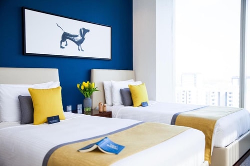 Luxe Two Bedroom Suite Near World Trade Center 16 Luxury Bookings
