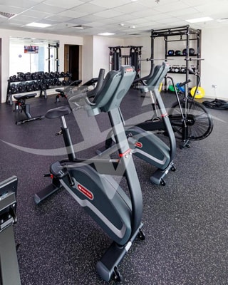 Two Bedroom Apartment Near Ely Café 22 Luxury Bookings