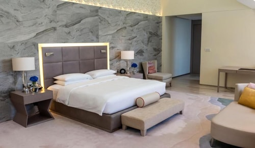 Three Bedroom Apartment Near Health Metro Station 35 Luxury Bookings