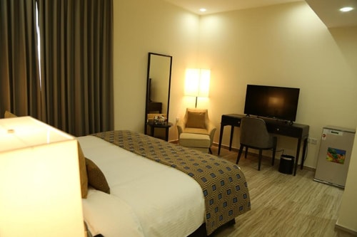 One Bedroom Apartment Near Risk Cafe 13 Luxury Bookings