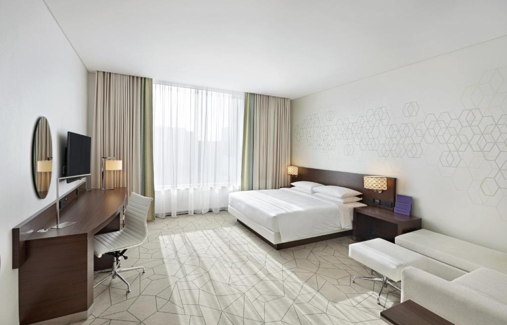 Standard Room Near Baniyas Metro Station Luxury Bookings
