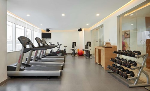 Standard Room Near Baniyas Metro Station 5 Luxury Bookings