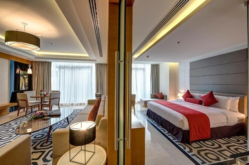 Superior Kind or Twin Room Near City Center Deira 17 Luxury Bookings