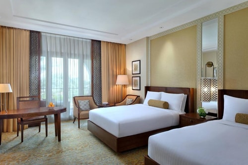 Deluxe Room Near Carrefour Market JBR 5 Luxury Bookings