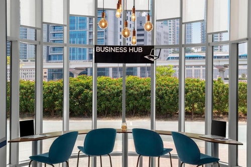 Executive Suite Near To Burj Khalifa Metro Dubai 12 Luxury Bookings