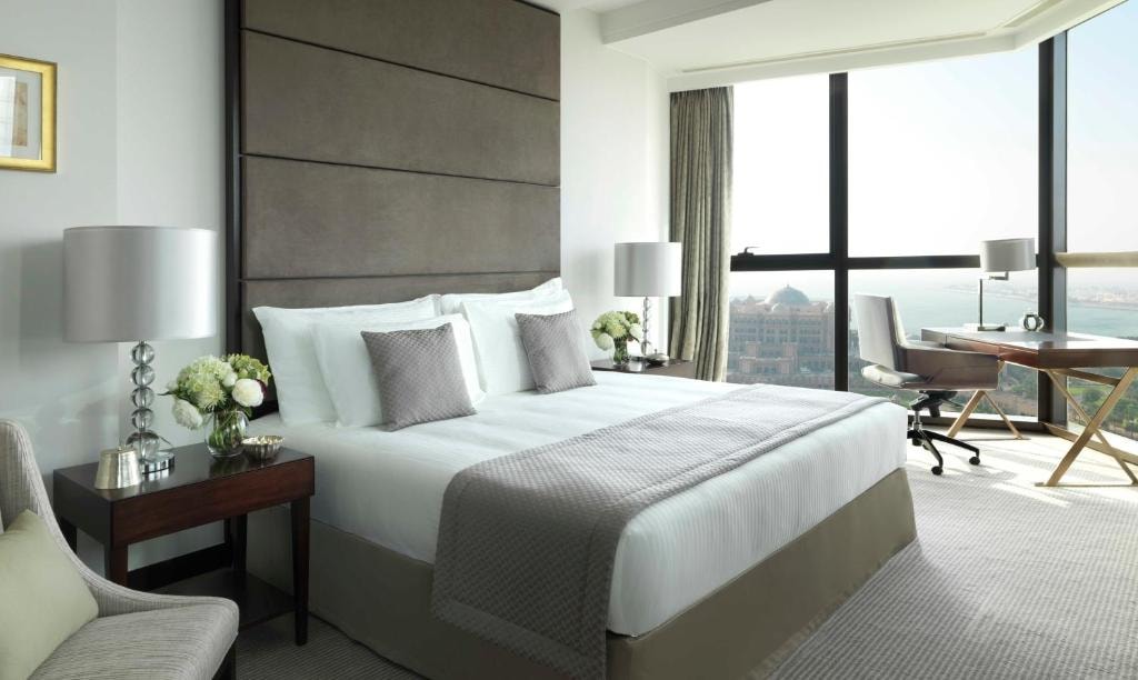 1 Bedroom Apartment Near Stop & Pick Hypermarket Luxury Bookings