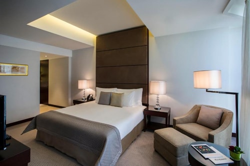 1 Bedroom Apartment Near Stop & Pick Hypermarket 4 Luxury Bookings