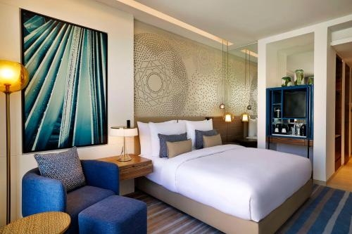 One Bedroom King Suite Near The Palm Jumeirah Luxury Bookings