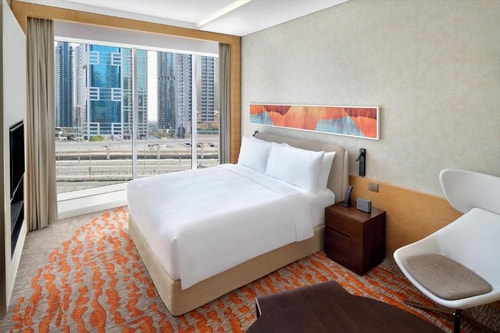 King Room Near Marina Mall By Luxury Bookings 1 Luxury Bookings