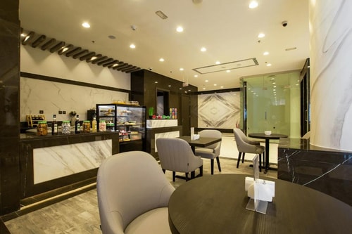 Studio Apartment Near Alahdab Transports 9 Luxury Bookings