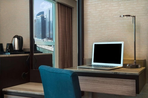 Superior Room Near Mayfair Tower Business Bay 3 Luxury Bookings