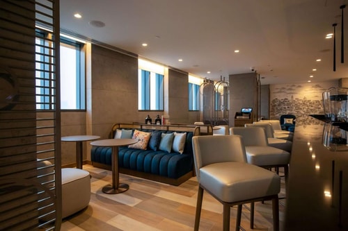 Superior Room Near Gold Metro By LuxuryBookings 24 Luxury Bookings