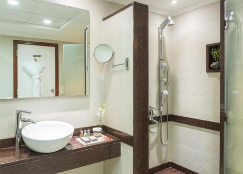 Executive Suite Near Viva Supermarket 2 Luxury Bookings
